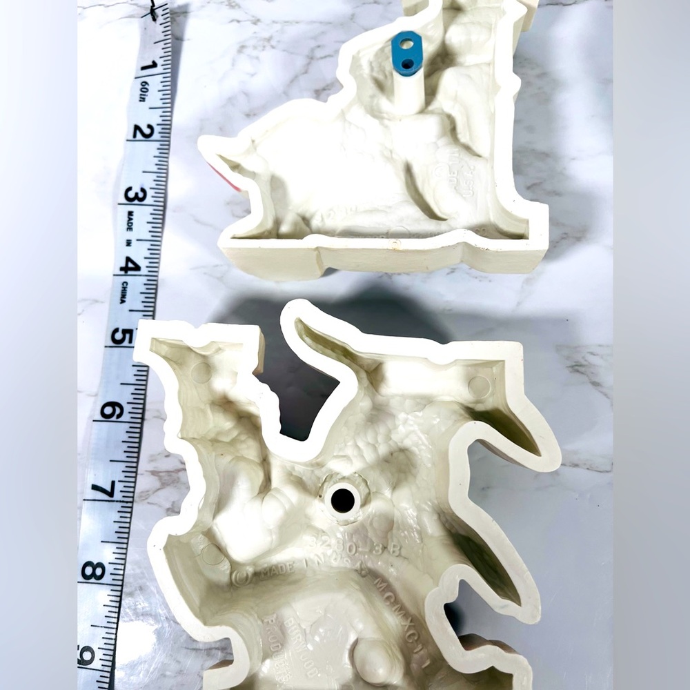 Vintage “LOVE” Bunny Wall Decor - Picture 5 of 6